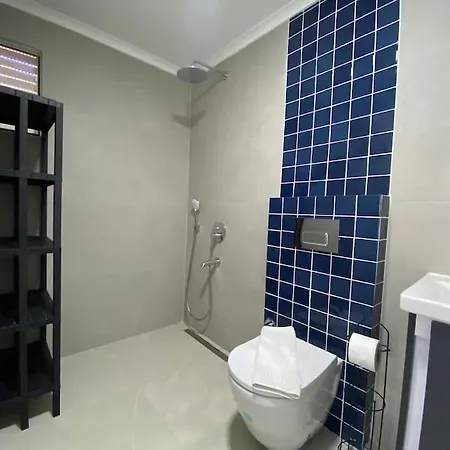 Vilă Large With Private Heated Outdoor Pool *