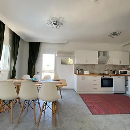 Large With Private Heated Outdoor Pool Villa