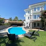 Vilă Large With Private Heated Outdoor Pool Fethiye
