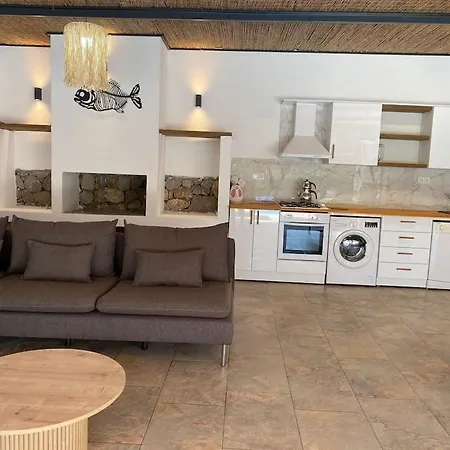 Large With Private Heated Outdoor Pool * Φετιγιέ