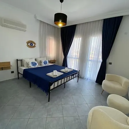 Вилла Large With Private Heated Outdoor Pool *