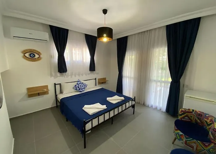 Large With Private Heated Outdoor Pool Villa